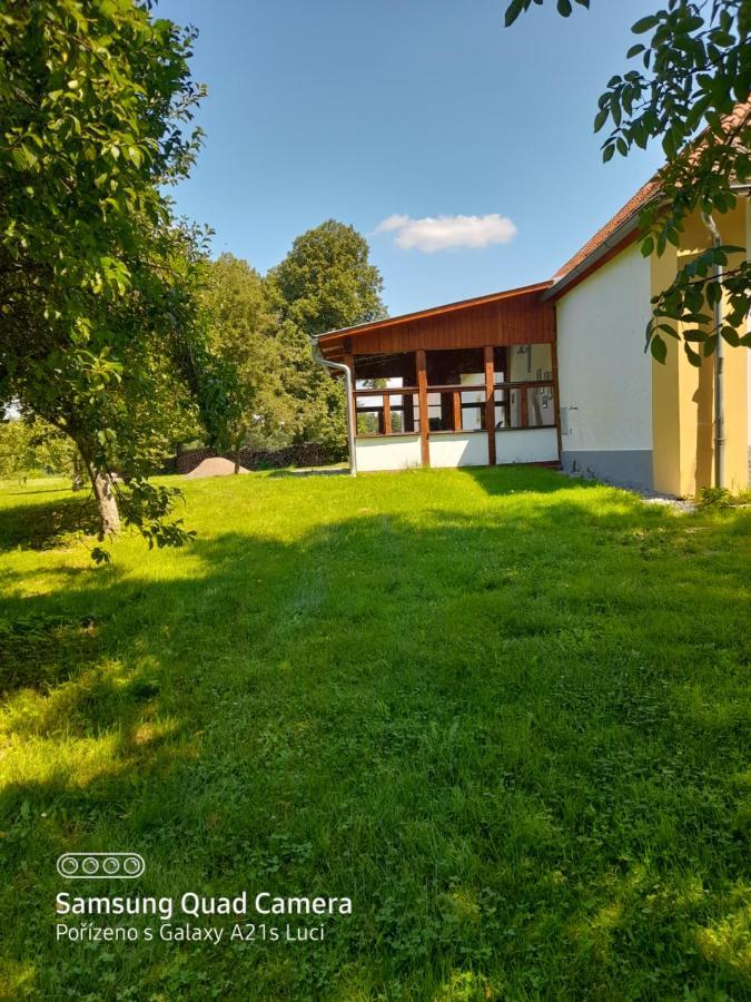 Kojan Apartamento Jílovice Exterior foto